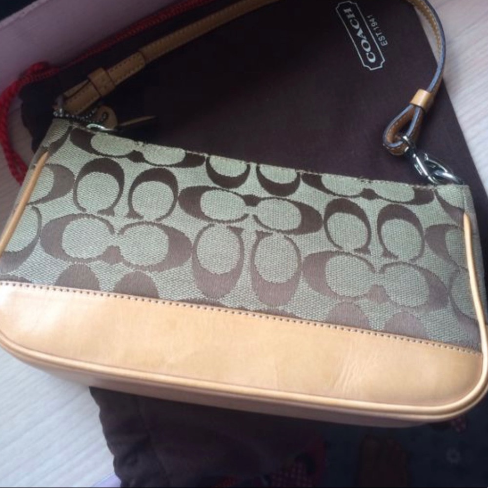 Original vintage coach baguette handbag